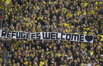 Medium_refugeeswelcomedortmund-800x600