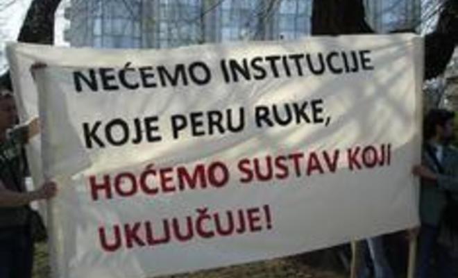 Large_ne_emo_institucije_koje_peru_ruke